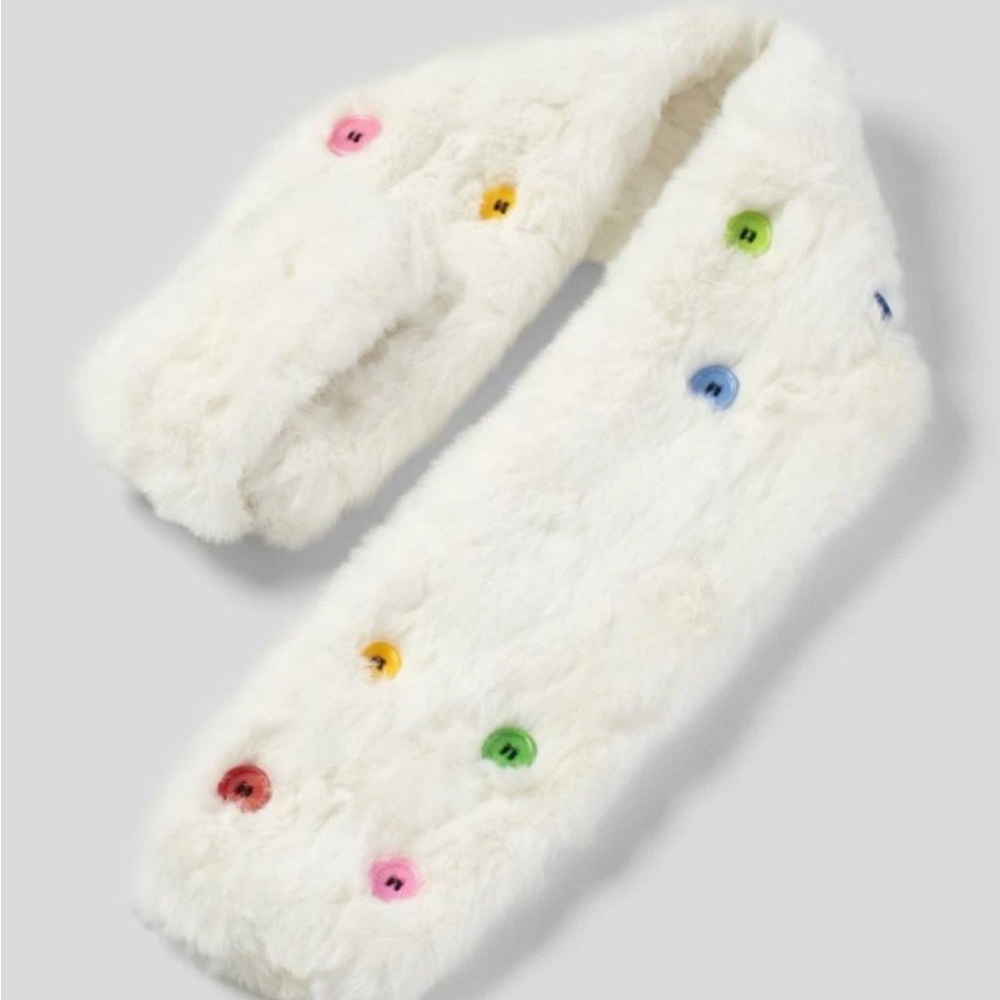 Halara Women White Faux Fur Decorative Button Scarf Winter Warm Snuggly One Size - Picture 3 of 8